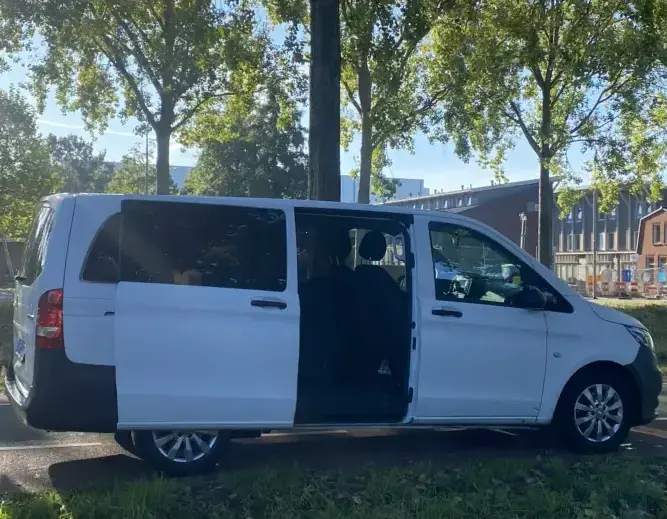 Taxi Amsterdam Mercedes Vito 7 Passengers