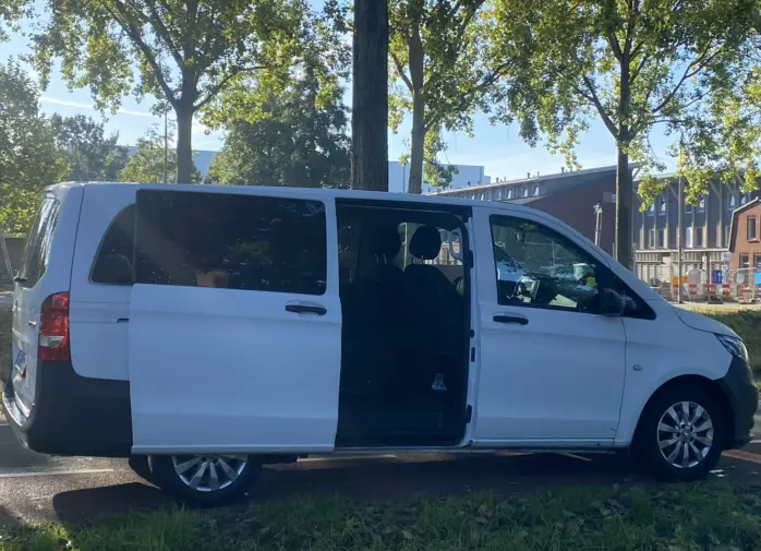 Taxi Amsterdam Mercedes Vito 7 Passengers