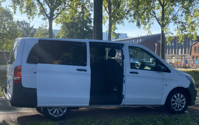 Taxi Amsterdam Mercedes Vito 7 Passengers
