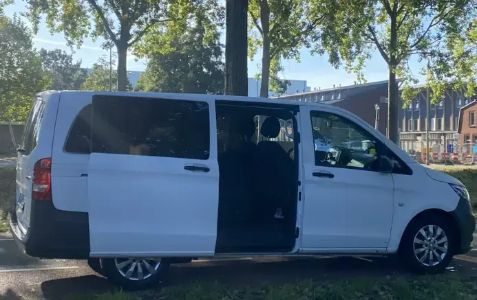 Taxi Amsterdam Mercedes Vito 7 Passengers