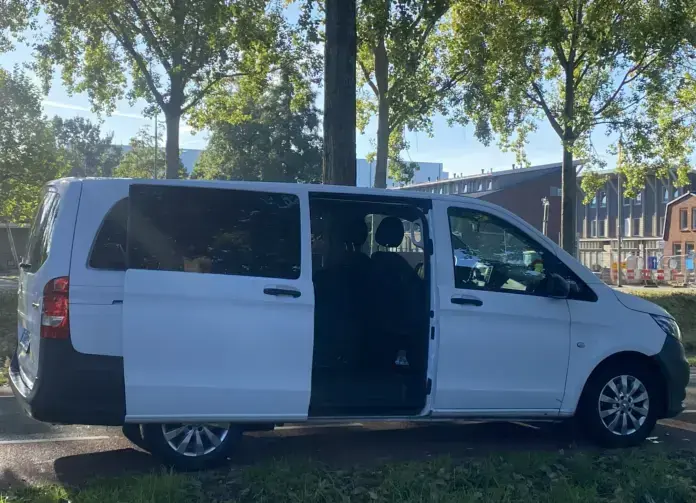 Taxi Amsterdam Mercedes Vito 7 Passengers