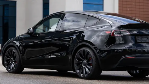 ClubTaxi Tesla Amsterdam