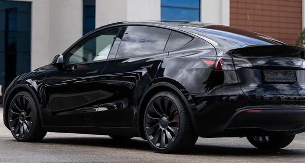 ClubTaxi Tesla Amsterdam Airport
